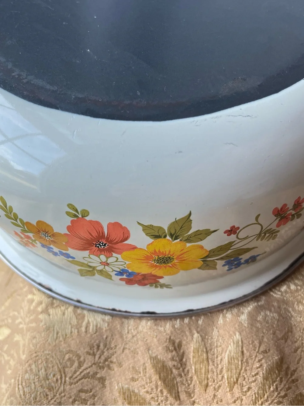 Vintage JMP Sweet Flowers Enamelware Sauce Pot-Dutch Oven Retro 1970s - Spain